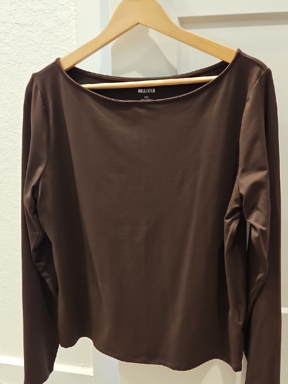 Hollister Women's Chocolate Brown Long-Sleeve Boatneck Top